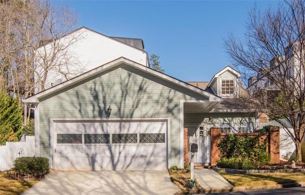 2 bedroom, 1,522 sq ft single family residence sold at 2942 Crosswycke Forest Drive, Brookhaven, GA 30319