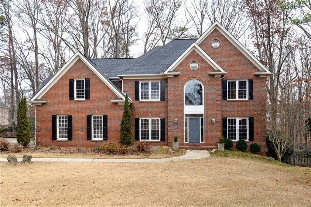 5 bedroom, 3,328 sq ft single family residence sold at 210 Croyton Terrace, Alpharetta, GA 30004