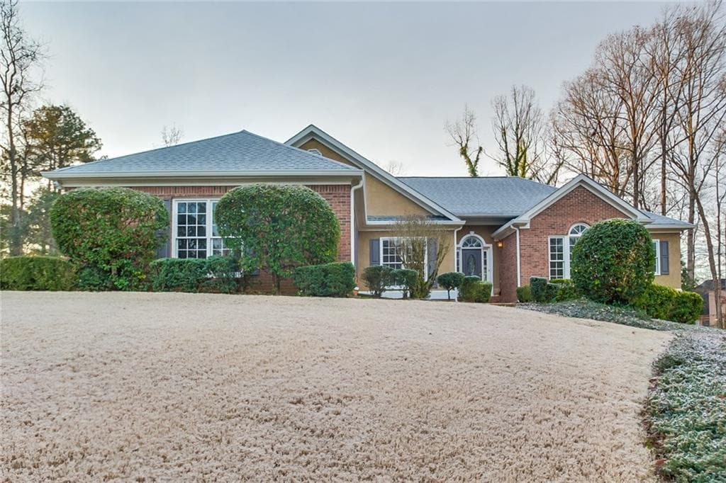 634 Cobblestone Lane, Stone Mountain, GA 30087 — most recent listing photo