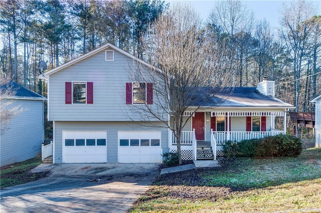3 bedroom, 1,104 sq ft single family residence sold at 135 Westwood Drive, Dallas, GA 30132