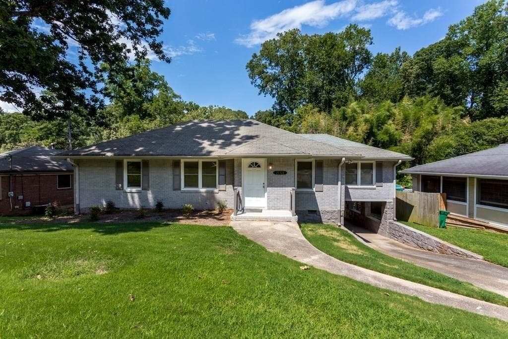 3 bedroom, 1,490 sq ft single family residence sold at 1968 Longdale Drive, Decatur, GA 30032