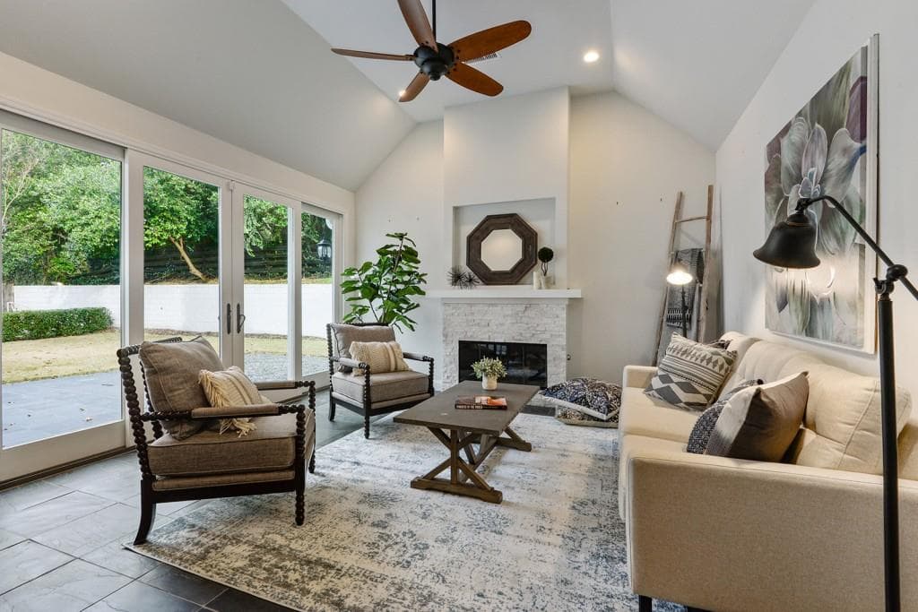 5 bedroom, 4,000 sq ft single family residence sold at 4291 Wieuca Road, Atlanta, GA 30342