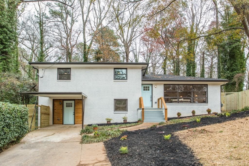 4 bedroom, 1,932 sq ft single family residence sold at 1862 Don Juan Lane, Decatur, GA 30032