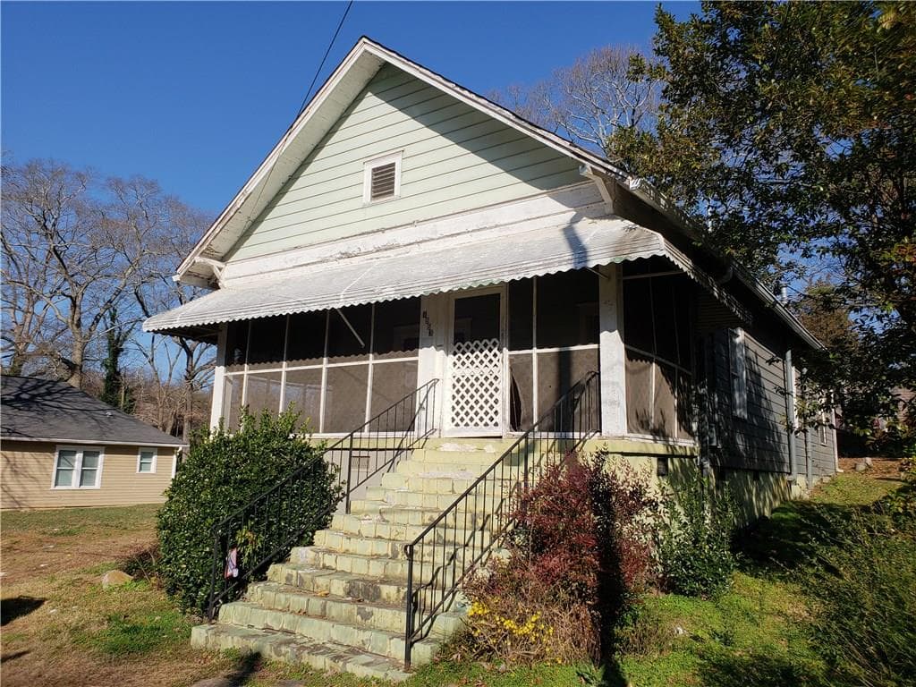 1863 Center Avenue, East Point, GA 30344 — most recent listing photo