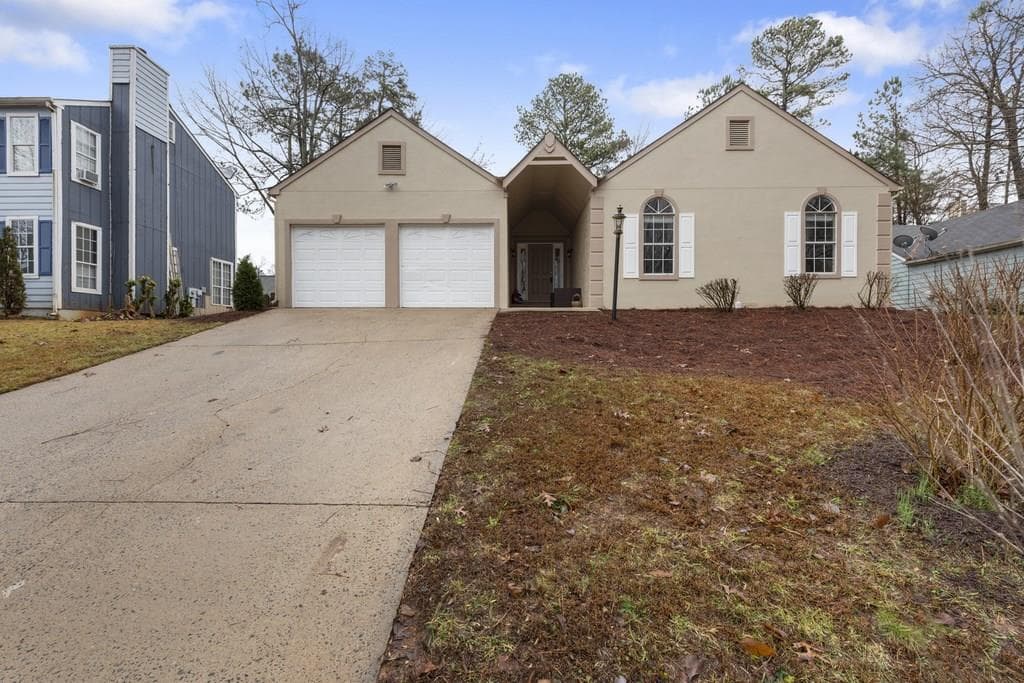 3 bedroom, 1,727 sq ft single family residence sold at 1974 MORNING Walk, Acworth, GA 30102