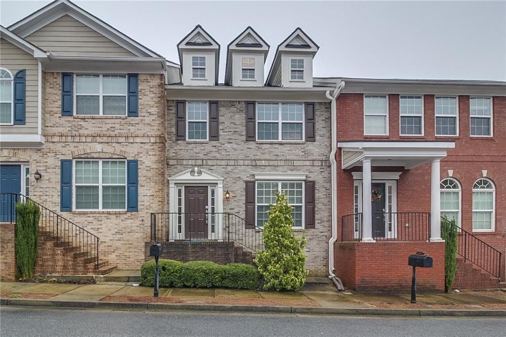 2 bedroom, 2,156 sq ft townhouse sold at 1843 Appaloosa Mill Court, Buford, GA 30519