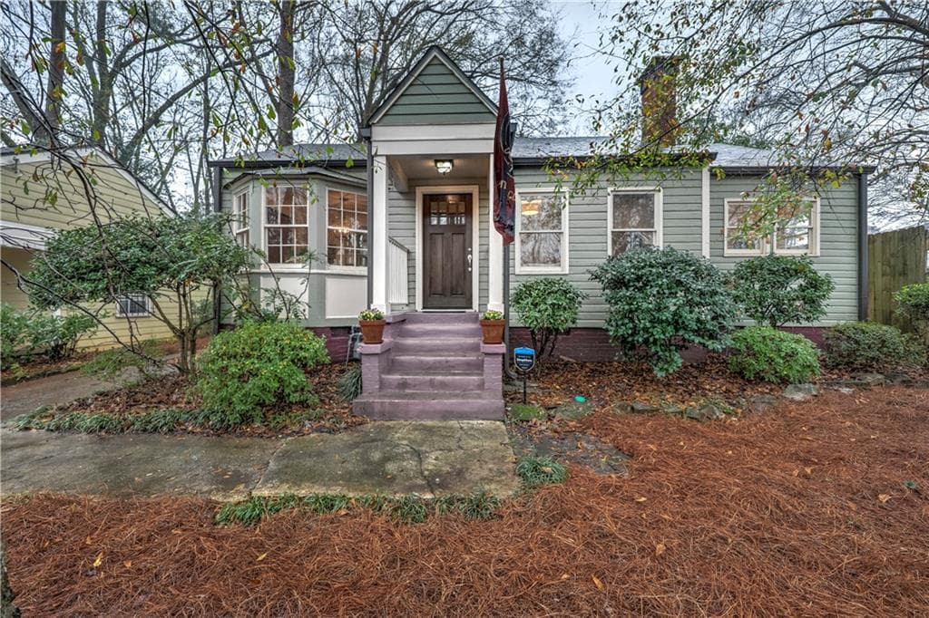 3 bedroom, 1,285 sq ft single family residence sold at 1045 Emerson Avenue, Atlanta, GA 30316