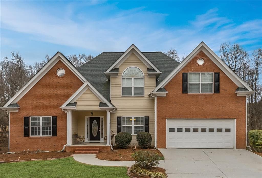 5 bedroom, 3,868 sq ft single family residence sold at 692 AYA Circle, Loganville, GA 30052