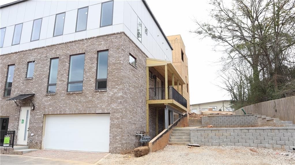 4 bedroom, 2,947 sq ft townhouse sold at 1317 AZALEE HESTER WHARTON Way 40, Atlanta, GA 30318