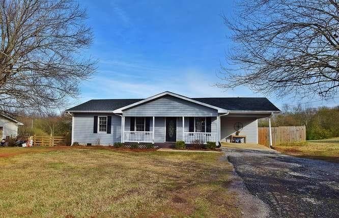3 bedroom, 1,092 sq ft single family residence sold at 5018 Clarks Bridge Road, Gainesville, GA 30506