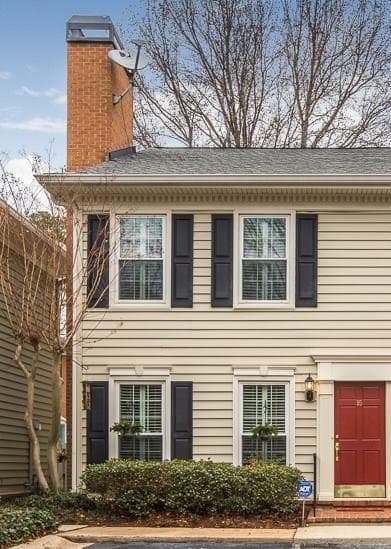 2 bedroom, 1,366 sq ft townhouse sold at 95 Mount Vernon Circle, Atlanta, GA 30338
