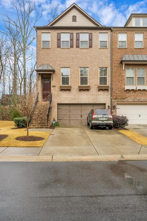 4 bedroom townhouse sold at 115 Brindle Lane, Alpharetta, GA 30009