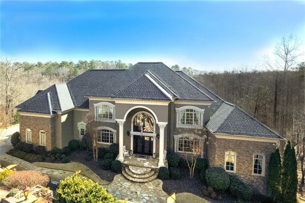 8395 Jett Ferry Road, Sandy Springs, GA 30350 — most recent listing photo
