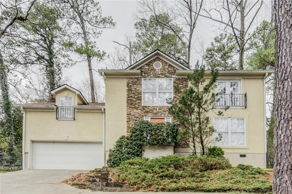 4 bedroom, 1,851 sq ft single family residence sold at 2030 Shalimar Drive, Atlanta, GA 30345