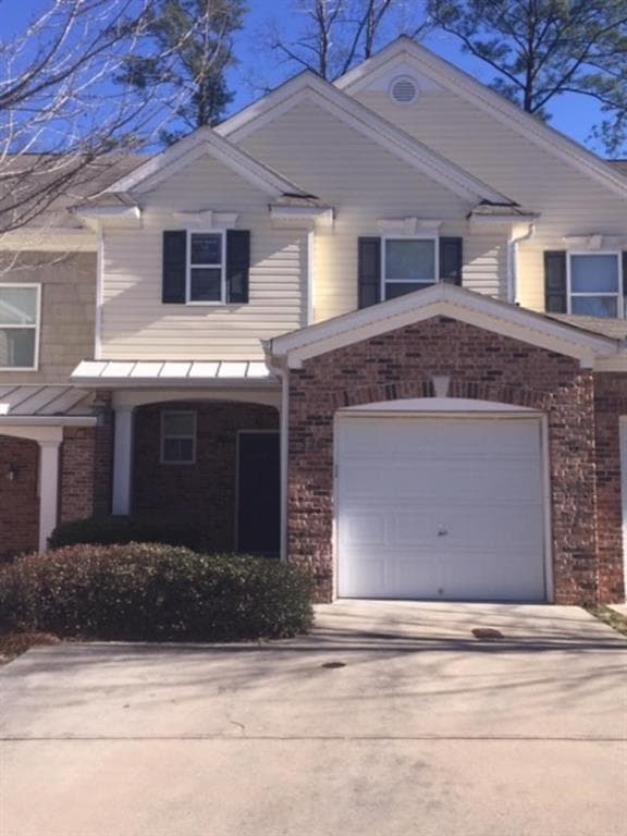 126 Ellis Drive, Conyers, GA 30012 — most recent listing photo