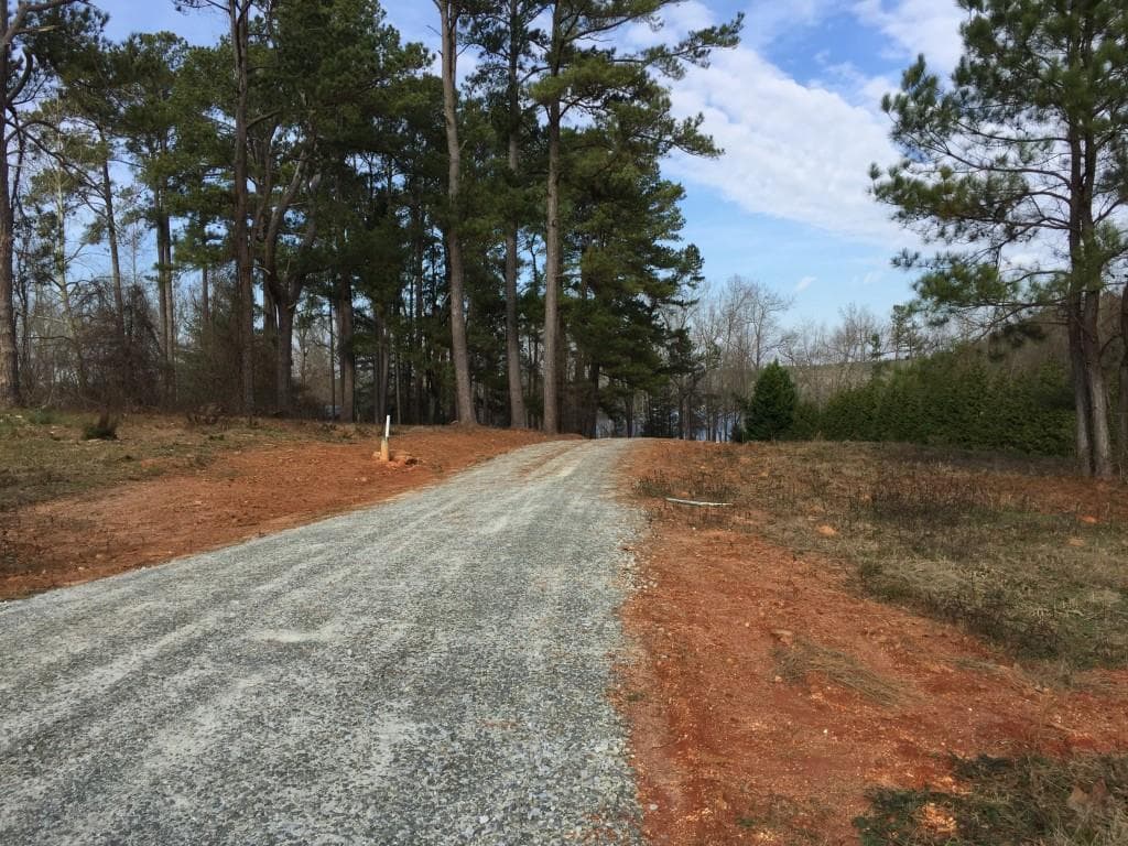single family residence sold at 1745 Lightwood Road, Hartwell, GA 30643