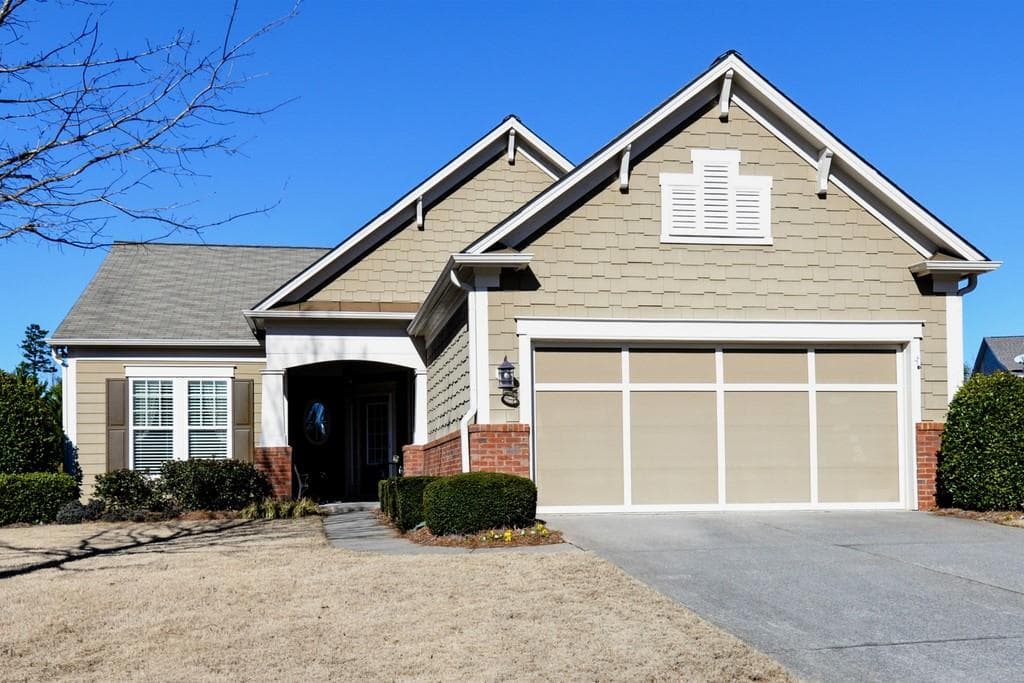 2 bedroom, 2,035 sq ft single family residence sold at 5430 Kings Common Way, Cumming, GA 30040