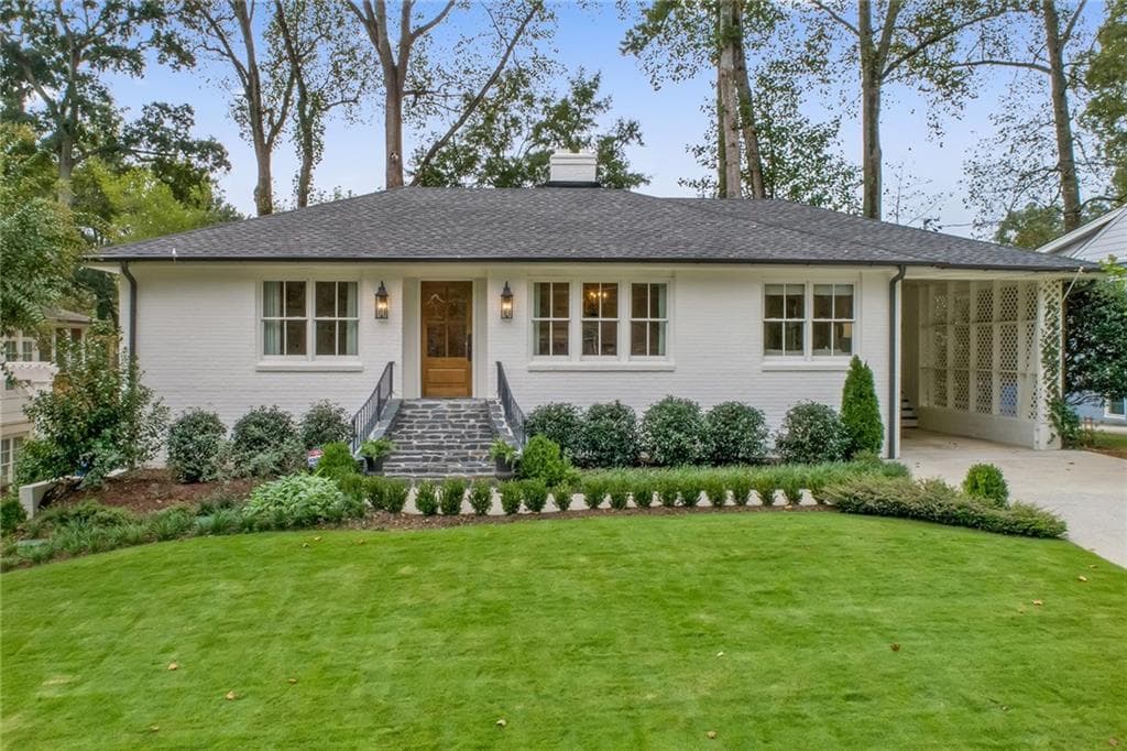 3 bedroom, 2,159 sq ft single family residence sold at 377 Meadowbrook Drive, Atlanta, GA 30342