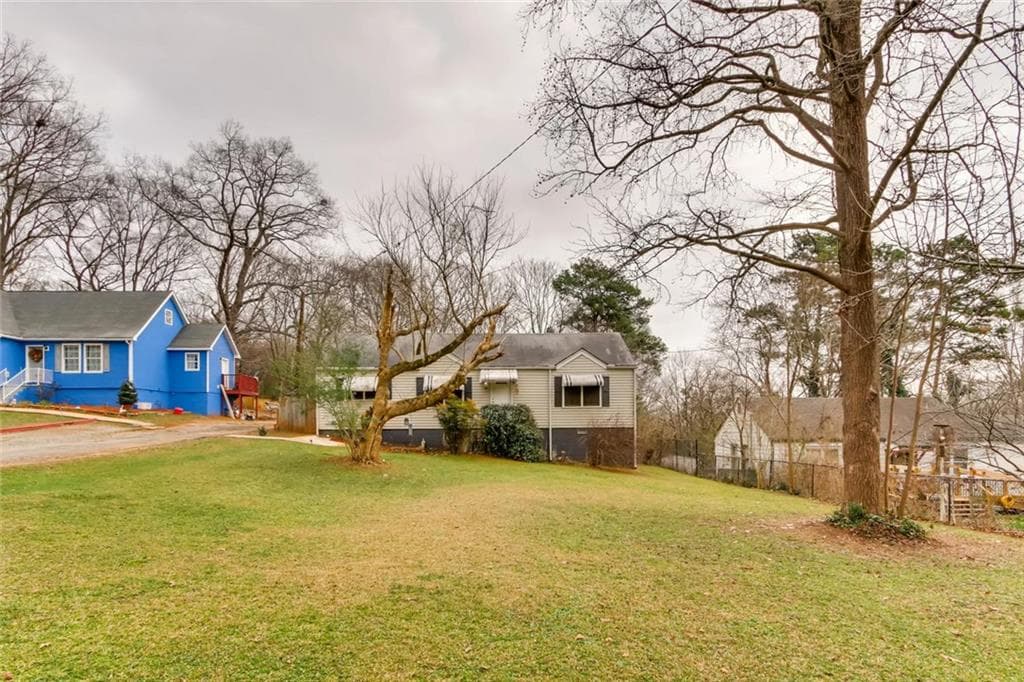 2 bedroom, 1,151 sq ft single family residence sold at 3040 Woodham Way, Atlanta, GA 30316