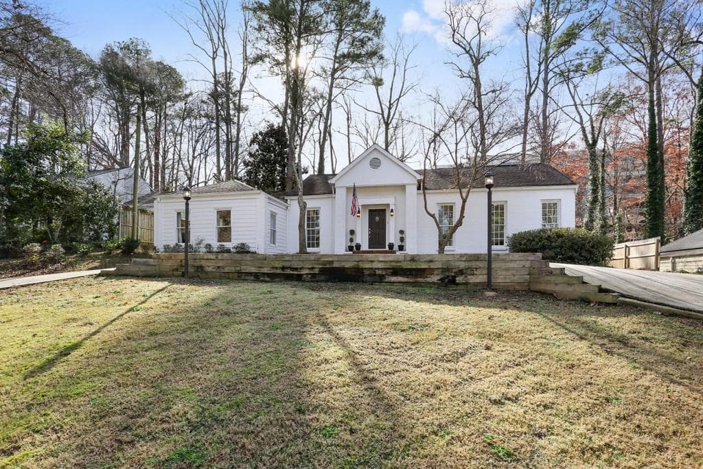 4 bedroom, 2,553 sq ft single family residence sold at 411 Allison Drive, Atlanta, GA 30342