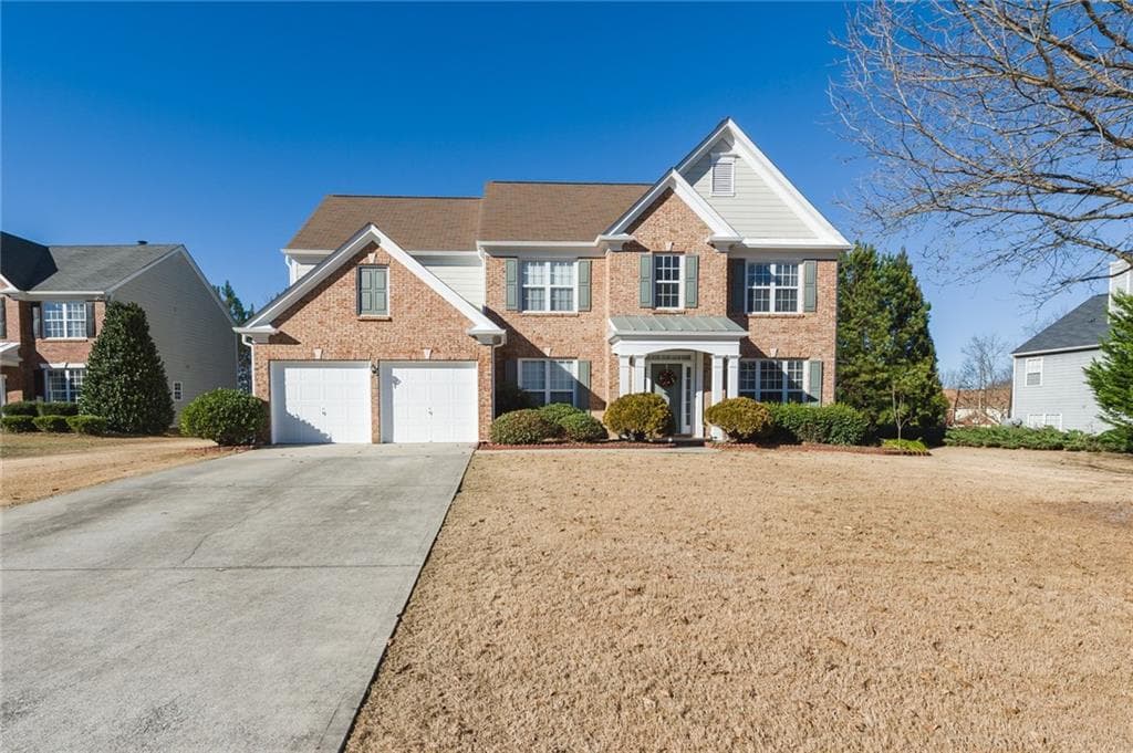 4 bedroom, 2,926 sq ft single family residence sold at 579 Glen Creek Way, Sugar Hill, GA 30518