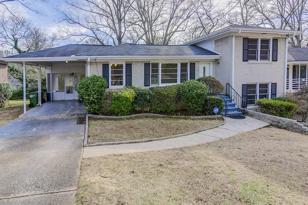 4 bedroom, 1,504 sq ft single family residence sold at 1555 Newton Avenue, Atlanta, GA 30316