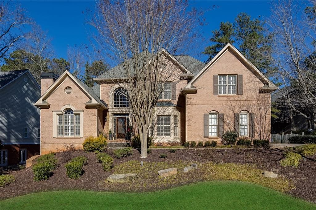 5 bedroom, 3,776 sq ft single family residence sold at 415 Whispering Wind Lane, Alpharetta, GA 30022