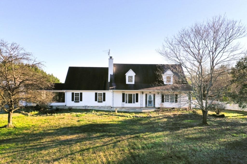 3 bedroom, 2,292 sq ft single family residence sold at 58 N Seed Tick Trail, Dawsonville, GA 30534