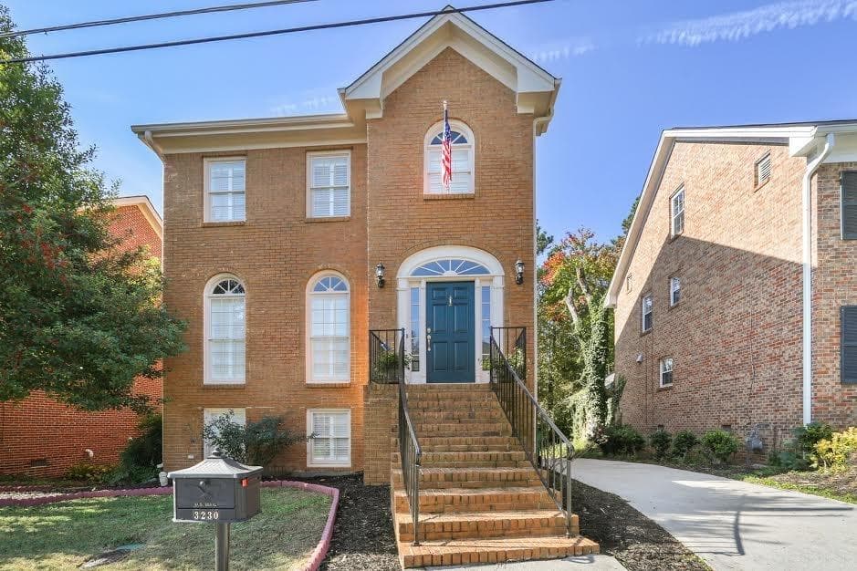 3 bedroom, 1,864 sq ft single family residence sold at 3230 HENDERSON Walk, Atlanta, GA 30340
