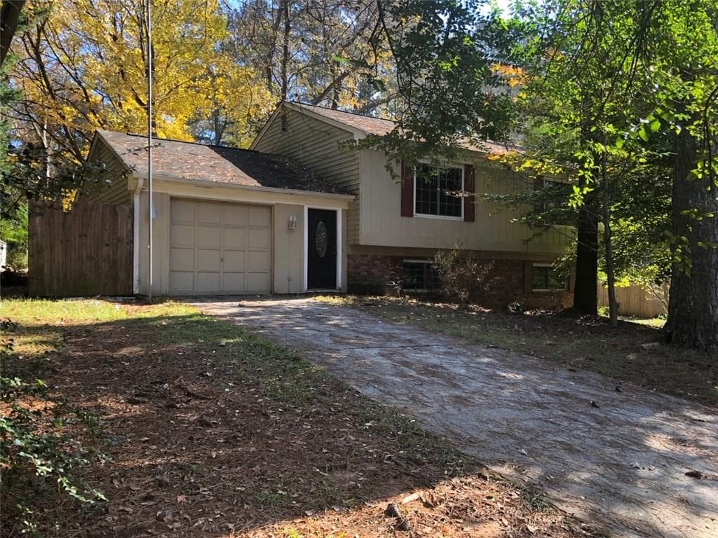 516 Barnesdale Drive, Marietta, GA 30068 — most recent listing photo