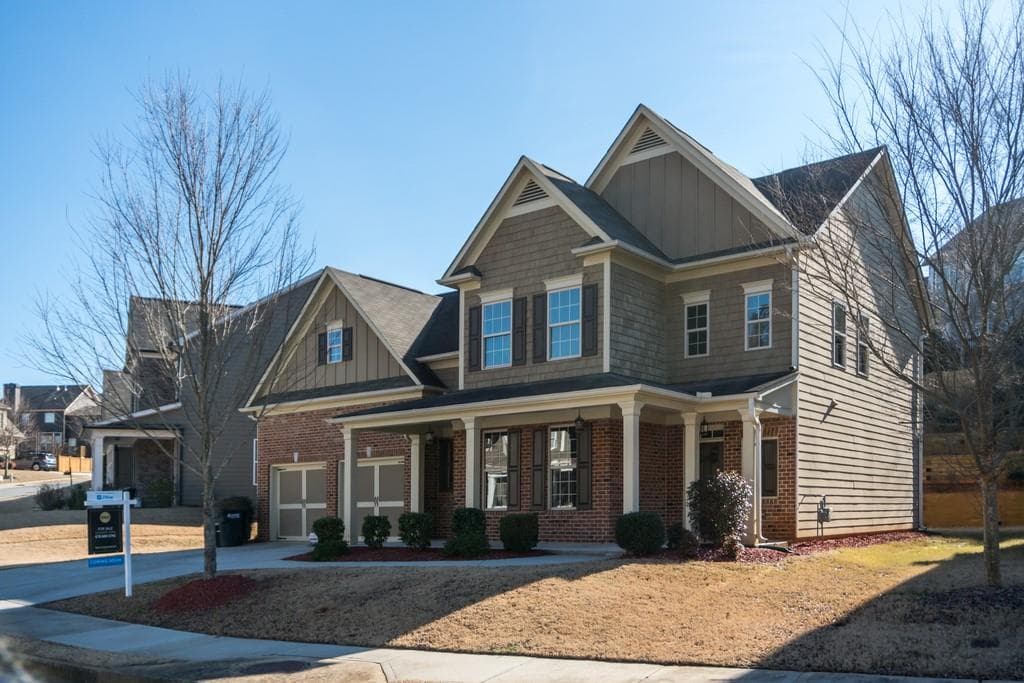 4 bedroom, 3,285 sq ft single family residence sold at 626 Wexford Court, Acworth, GA 30102