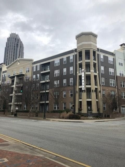 390 NW 17th Street Street 2005, Atlanta, GA 30363 — most recent listing photo