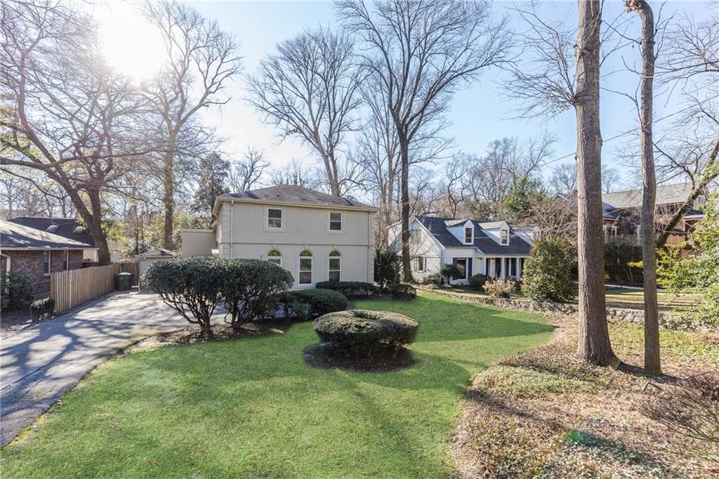 4 bedroom single family residence sold at 215 Camden Road, Atlanta, GA 30309