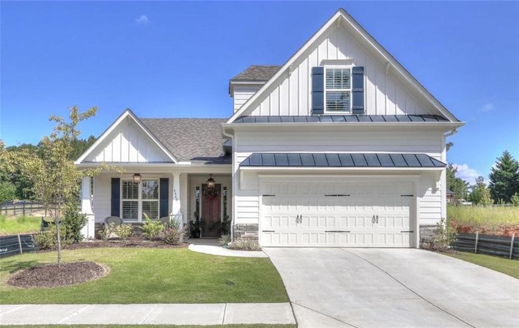3 bedroom, 2,151 sq ft single family residence sold at 4540 Clonmore Way, Cumming, GA 30040