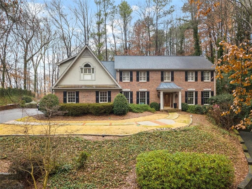 4 bedroom single family residence sold at 6145 River Chase Circle, Sandy Springs, GA 30328