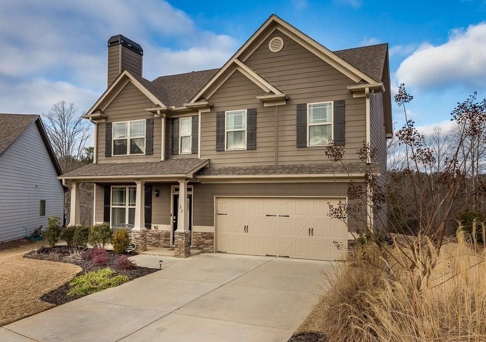 4 bedroom, 2,012 sq ft single family residence sold at 32 White Oak Trail, Dallas, GA 30132