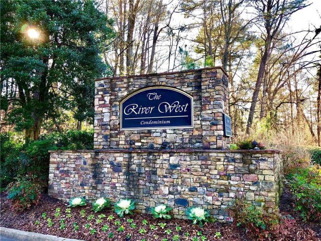 4254 River Green Drive 603, Atlanta, GA 30327 — most recent listing photo