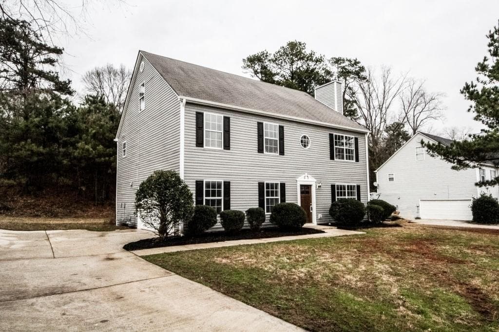 6 bedroom, 2,704 sq ft single family residence sold at 3824 Brown Drive, Decatur, GA 30034