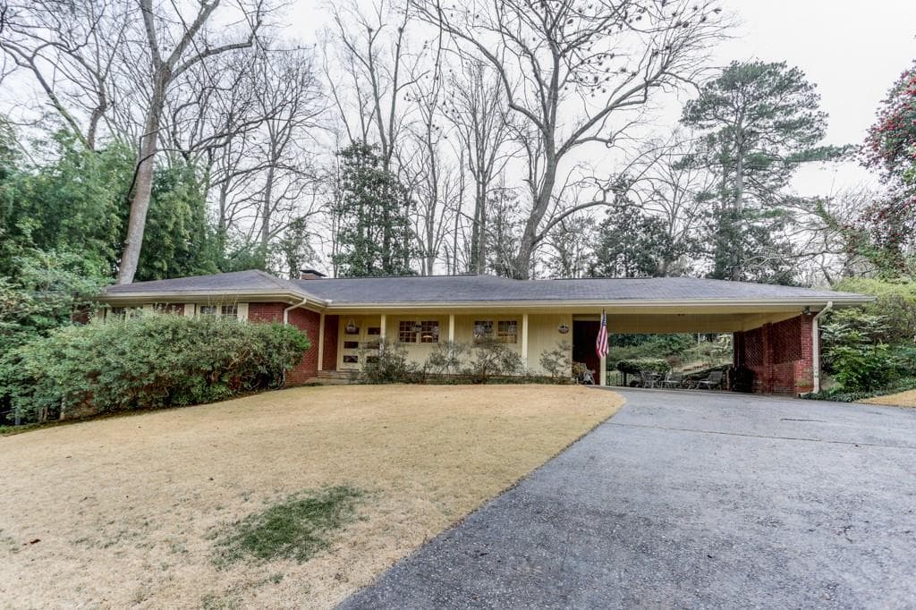 3 bedroom, 2,405 sq ft single family residence sold at 973 WENDOVER Drive, Atlanta, GA 30319