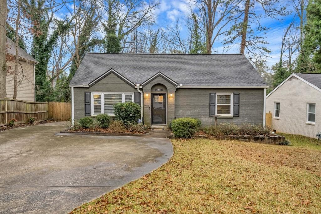 3 bedroom single family residence sold at 2457 Hillside Avenue, Decatur, GA 30032