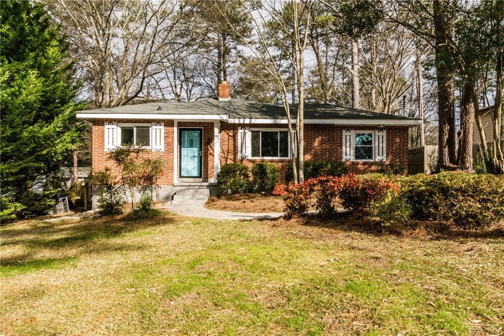 2940 Lowrance Drive, Decatur, GA 30033 — most recent listing photo