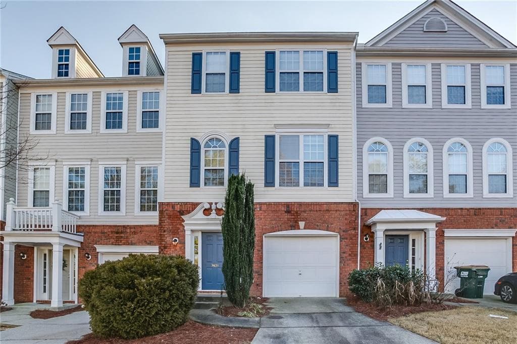 2 bedroom, 1,867 sq ft townhouse sold at 3409 Lathenview Court, Alpharetta, GA 30004