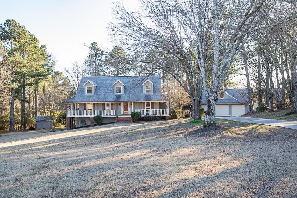 3 bedroom, 3,626 sq ft single family residence sold at 3530 Thompson Mill Road, Buford, GA 30519