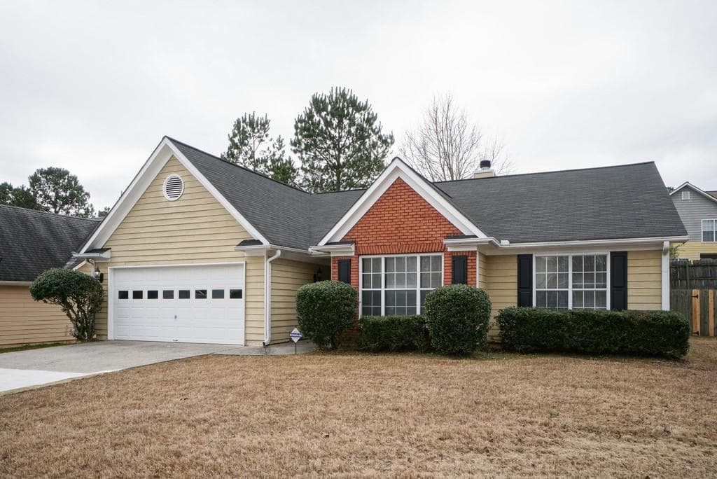 3 bedroom, 1,663 sq ft single family residence sold at 894 Steffi Court, Lawrenceville, GA 30044