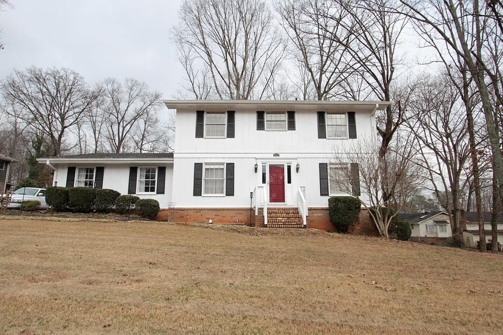 4 bedroom, 2,096 sq ft single family residence sold at 94 Winn Circle, Lawrenceville, GA 30044