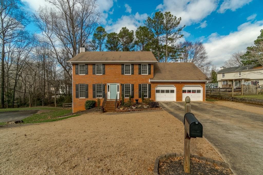 4 bedroom, 2,203 sq ft single family residence sold at 4664 Brazil Wood Drive, Kennesaw, GA 30144