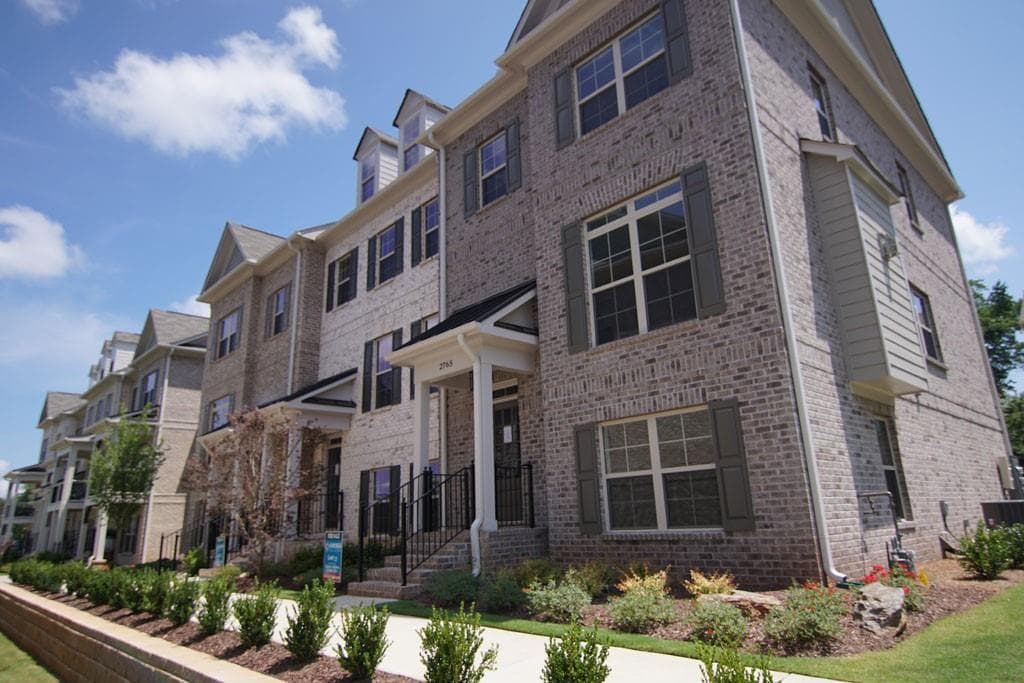 4 bedroom, 1,970 sq ft townhouse sold at 2767 Fuller's Alley, Kennesaw, GA 30144