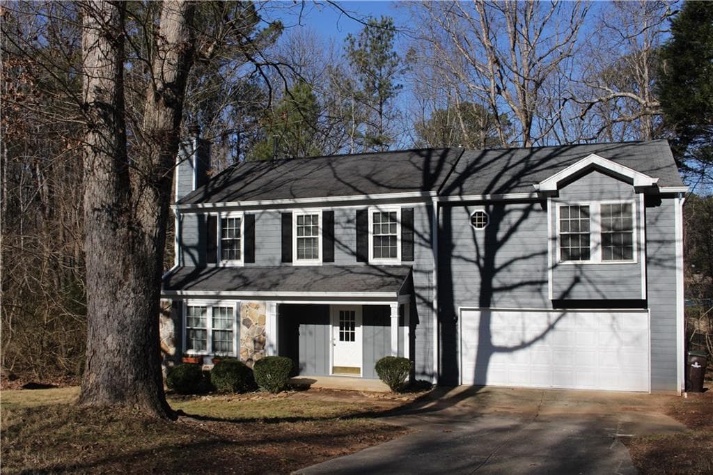 4 bedroom, 1,852 sq ft single family residence sold at 44 Birch Rill Drive, Alpharetta, GA 30022
