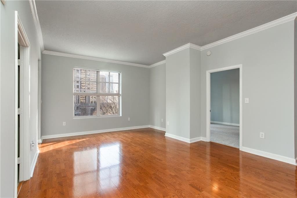 2 bedroom, 1,169 sq ft condominium sold at 1101 Juniper Street 521, Atlanta, GA 30309