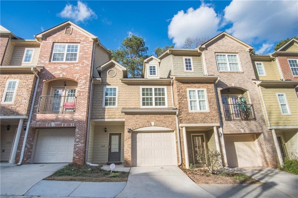 3 bedroom, 1,429 sq ft townhouse sold at 2974 Ashlyn Pointe Drive, Atlanta, GA 30340